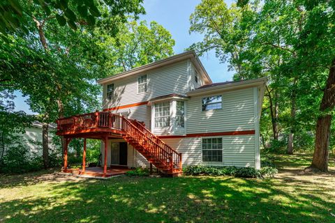 Tiny photo for 1108 Oak Ridge Drive, Streamwood, IL 60107 (MLS # 12464068)