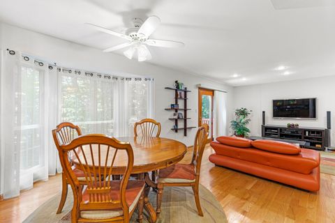 Tiny photo for 1108 Oak Ridge Drive, Streamwood, IL 60107 (MLS # 12464068)