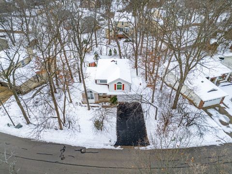 Tiny photo for 1108 Oak Ridge Drive, Streamwood, IL 60107 (MLS # 12464068)