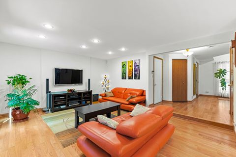 Tiny photo for 1108 Oak Ridge Drive, Streamwood, IL 60107 (MLS # 12464068)