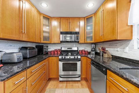 Tiny photo for 1108 Oak Ridge Drive, Streamwood, IL 60107 (MLS # 12464068)