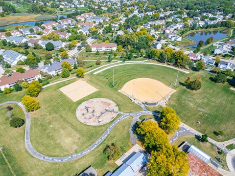 Tiny photo for 1108 Oak Ridge Drive, Streamwood, IL 60107 (MLS # 12464068)