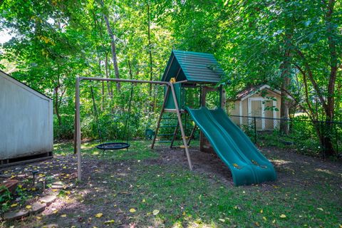 Tiny photo for 1108 Oak Ridge Drive, Streamwood, IL 60107 (MLS # 12464068)