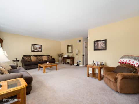 Tiny photo for 7294 W Diversey Avenue #2, Elmwood Park, IL 60707 (MLS # 12697931)