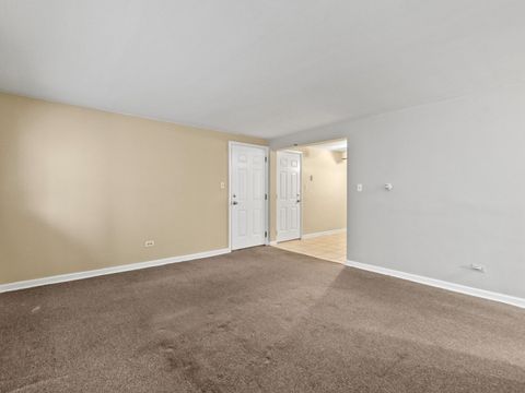 Tiny photo for 2642 N Harlem Avenue #GE, Elmwood Park, IL 60707 (MLS # 12556652)