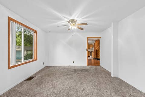 Tiny photo for 11806 Maple Avenue, Hebron, IL 60034 (MLS # 12731350)