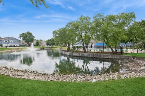Tiny photo for 1303 Woodcutter Lane #C, Wheaton, IL 60189 (MLS # 12670619)