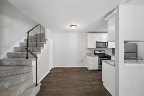 Tiny photo for 1303 Woodcutter Lane #C, Wheaton, IL 60189 (MLS # 12670619)