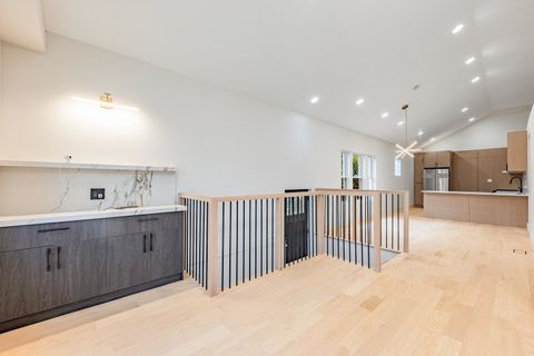 Tiny photo for 7930 S Kenwood Avenue, Chicago, IL 60619 (MLS # 12520617)