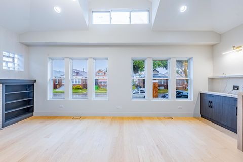 Tiny photo for 7930 S Kenwood Avenue, Chicago, IL 60619 (MLS # 12520617)