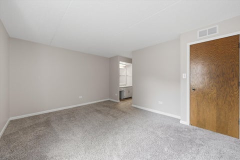 Tiny photo for 15724 Orlan Brook Drive #189, Orland Park, IL 60462 (MLS # 12730115)