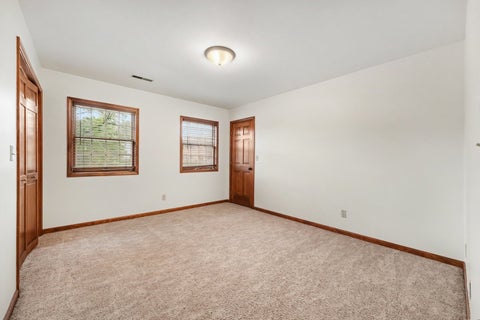 Tiny photo for 433 Brookshire Court, Valparaiso, IN 46385 (MLS # 12763514)