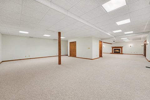 Tiny photo for 433 Brookshire Court, Valparaiso, IN 46385 (MLS # 12763514)