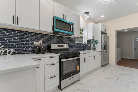 Tiny photo for 7814 S Drexel Avenue, Chicago, IL 60619 (MLS # 12679161)
