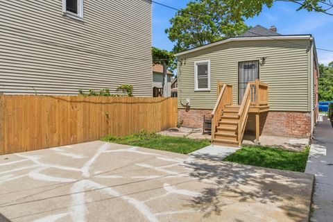 Tiny photo for 7814 S Drexel Avenue, Chicago, IL 60619 (MLS # 12679161)