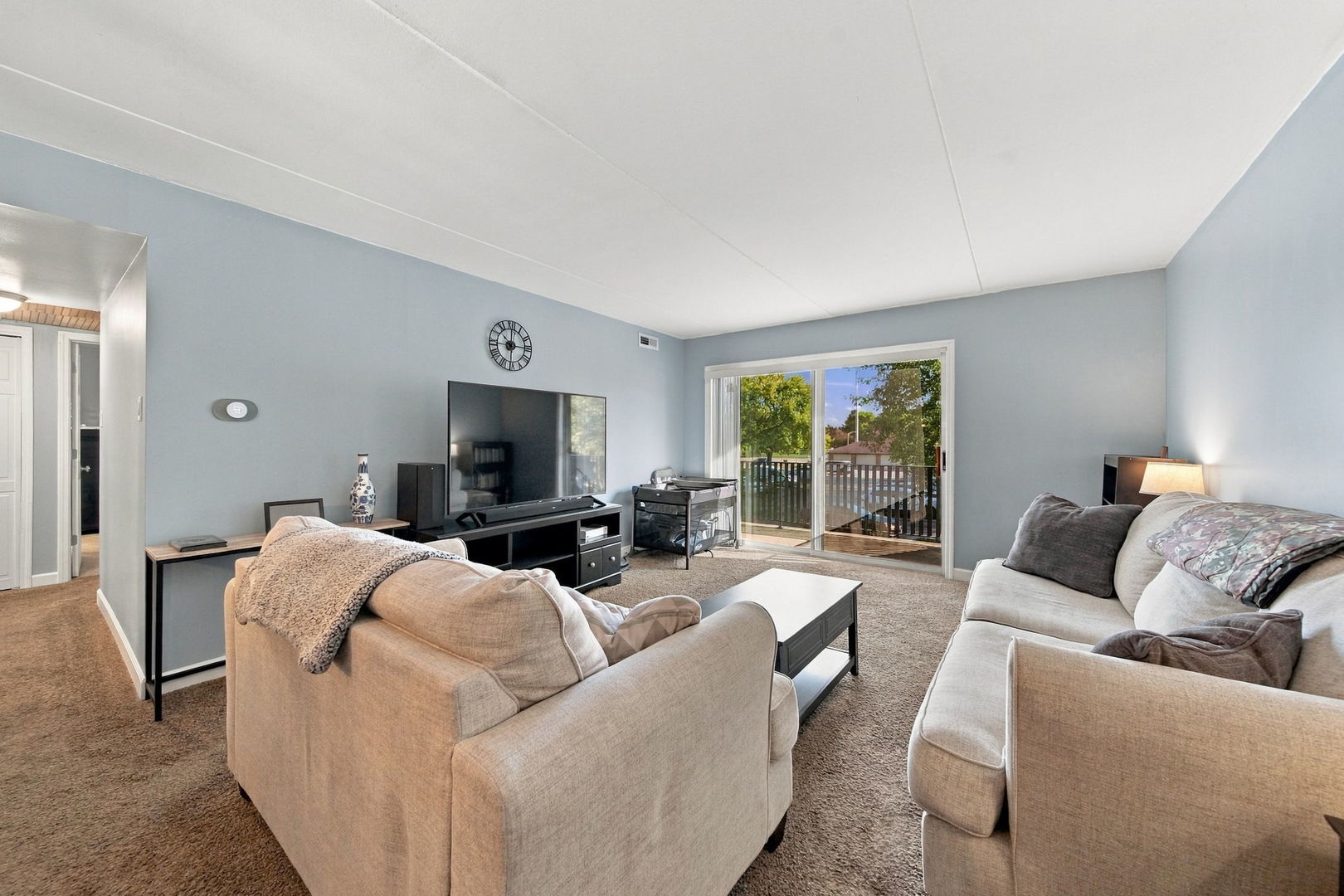 5225 James Lane 1405