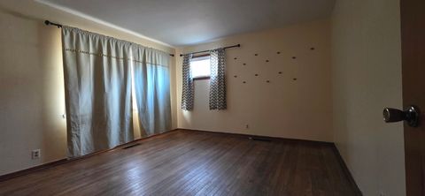 Tiny photo for 1722 Oakwood Avenue, DeKalb, IL 60115 (MLS # 12520805)