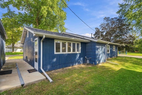 Tiny photo for 2916 28th Avenue, Rock Island, IL 61201 (MLS # 12771570)