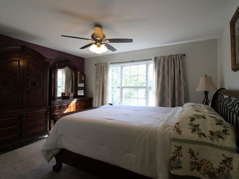 Tiny photo for 120 Melrose Court, South Elgin, IL 60177 (MLS # 12483611)