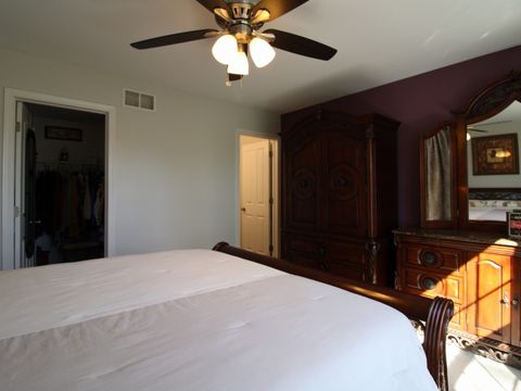 Tiny photo for 120 Melrose Court, South Elgin, IL 60177 (MLS # 12483611)