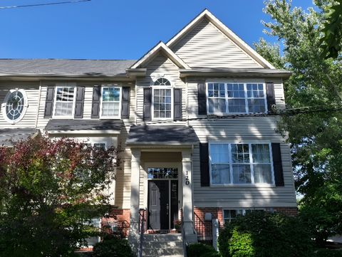 Photo of 120 Melrose Court, South Elgin, IL 60177 (MLS # 12483611)