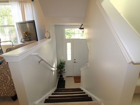 Tiny photo for 120 Melrose Court, South Elgin, IL 60177 (MLS # 12483611)