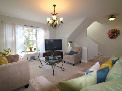 Tiny photo for 120 Melrose Court, South Elgin, IL 60177 (MLS # 12483611)