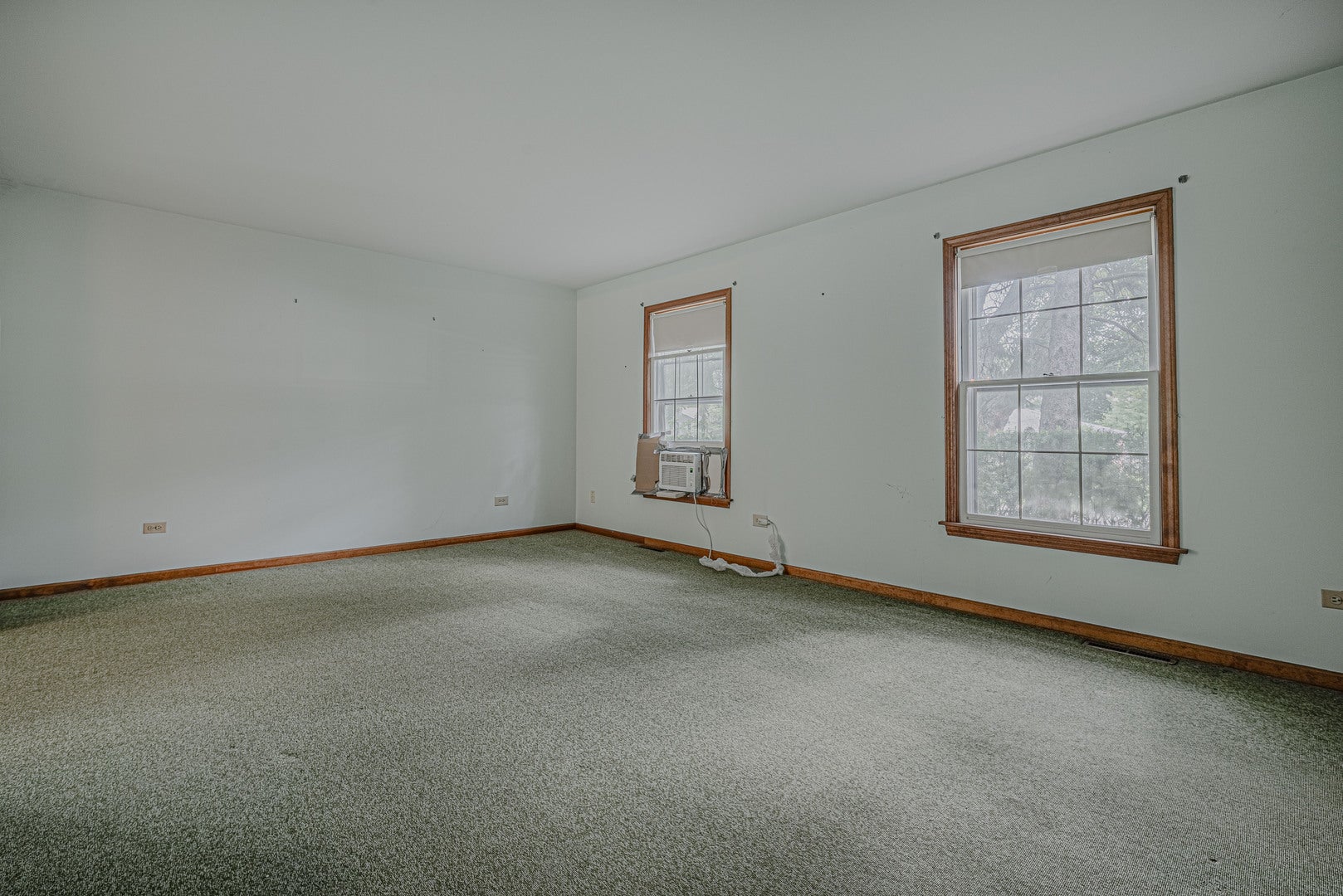 102 N Glendale Avenue
