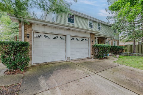 Photo of 102 N Glendale Avenue, Barrington, IL 60010 (MLS # 12726883)