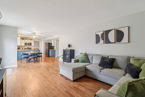 Tiny photo for 1653 Brighton Drive, Mundelein, IL 60060 (MLS # 12580688)