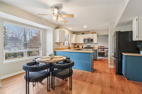 Tiny photo for 1653 Brighton Drive, Mundelein, IL 60060 (MLS # 12580688)