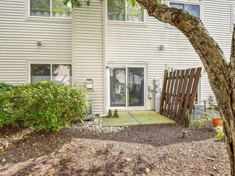 Tiny photo for 277 Nicole Drive #D, South Elgin, IL 60177 (MLS # 12731760)
