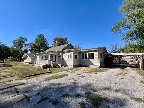 Tiny photo for 455 E Washington Street, Arcola, IL 61910 (MLS # 12487587)