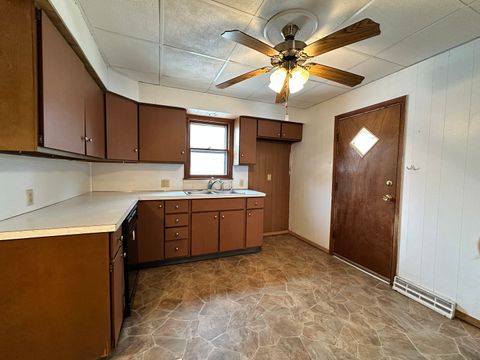 Tiny photo for 1441 S Float Avenue, Freeport, IL 61032 (MLS # 12540245)