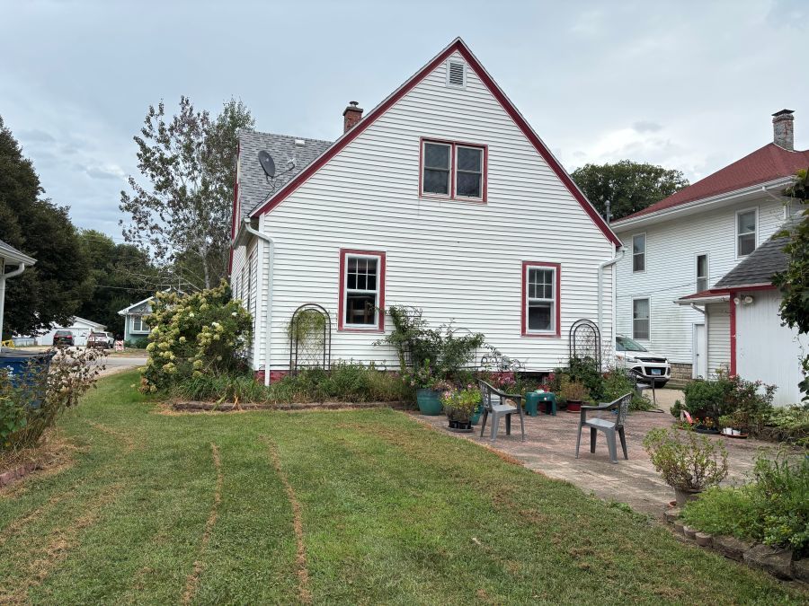 623 S 2nd Street