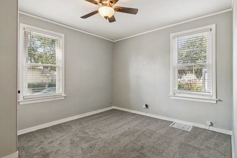 Tiny photo for 9258 S Albany Avenue, Evergreen Park, IL 60805 (MLS # 12427844)