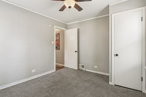 Tiny photo for 9258 S Albany Avenue, Evergreen Park, IL 60805 (MLS # 12427844)