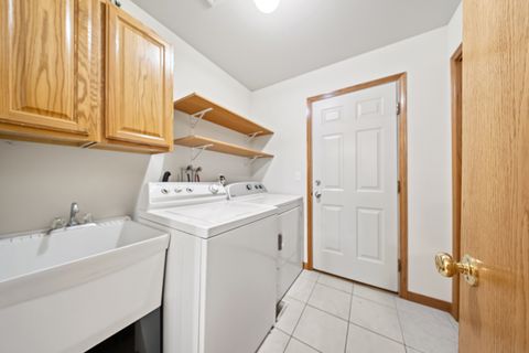 Tiny photo for 113 Andresen Court, DeKalb, IL 60115 (MLS # 12489050)