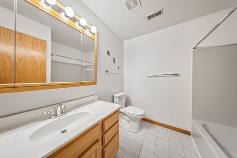 Tiny photo for 113 Andresen Court, DeKalb, IL 60115 (MLS # 12489050)