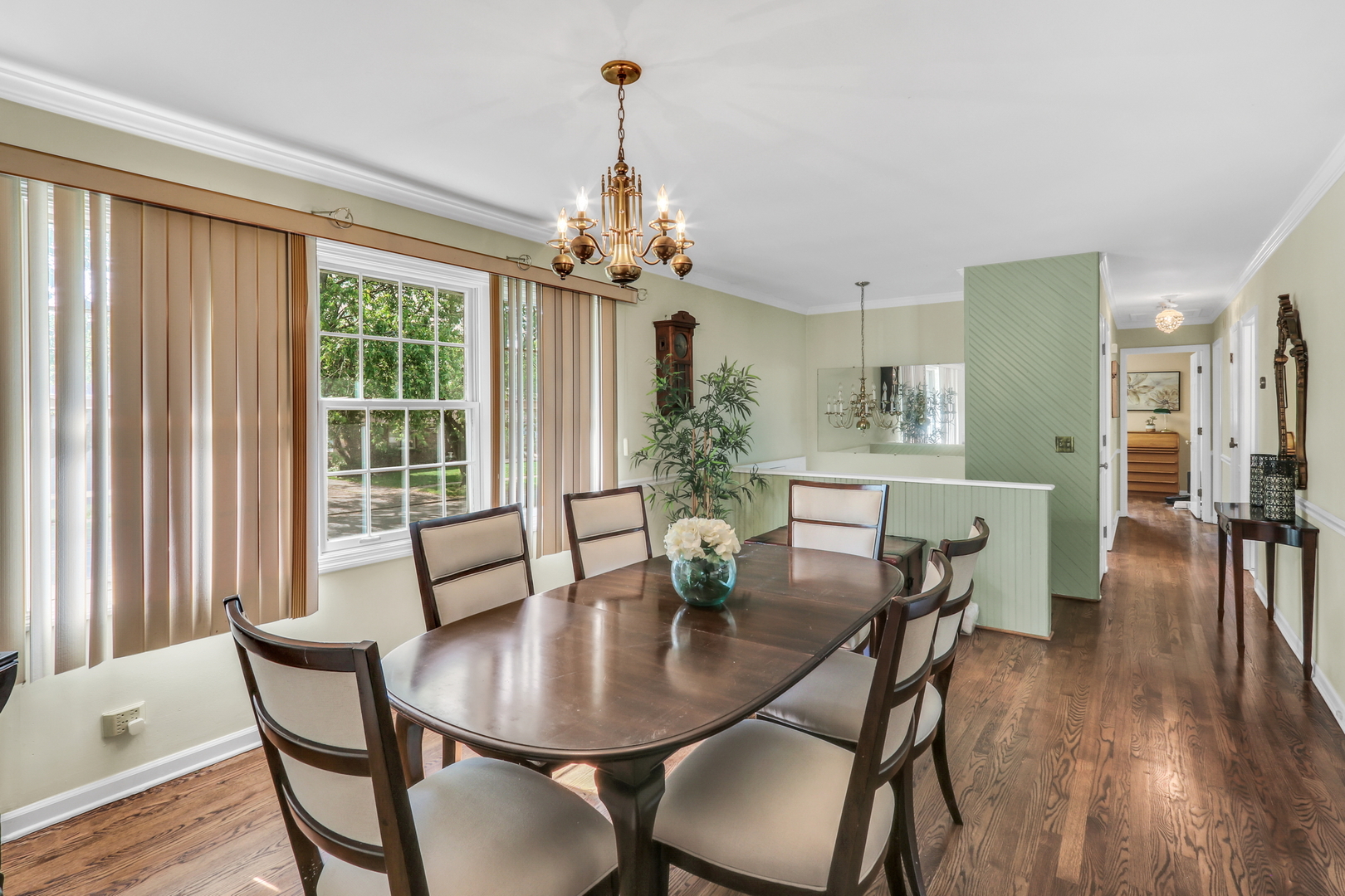 409 Greenview Drive