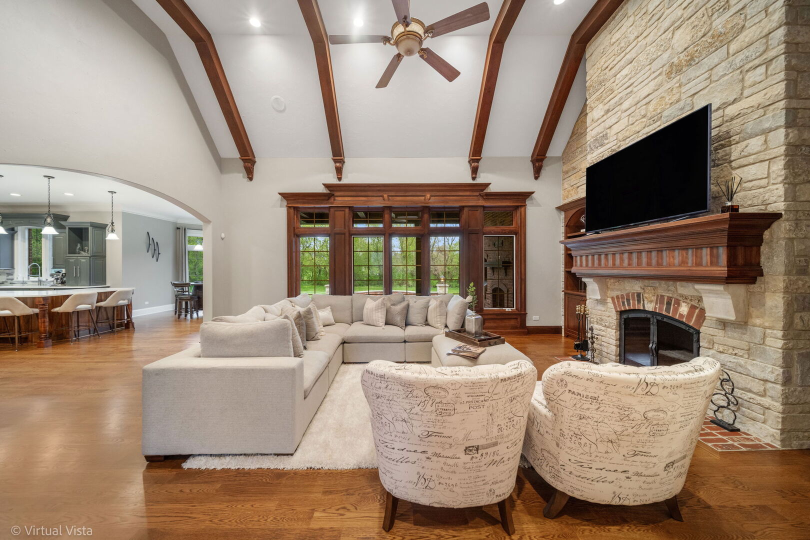 39W354 Long Meadow Lane