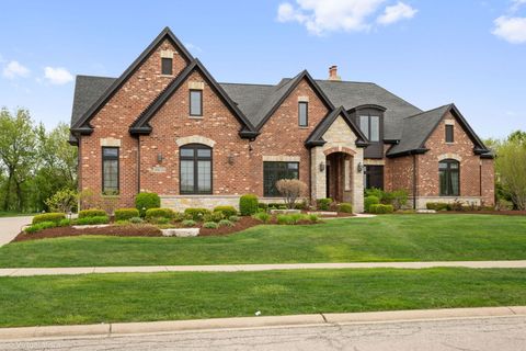 Photo of 39W354 Long Meadow Lane, St. Charles, IL 60175 (MLS # 12598526)