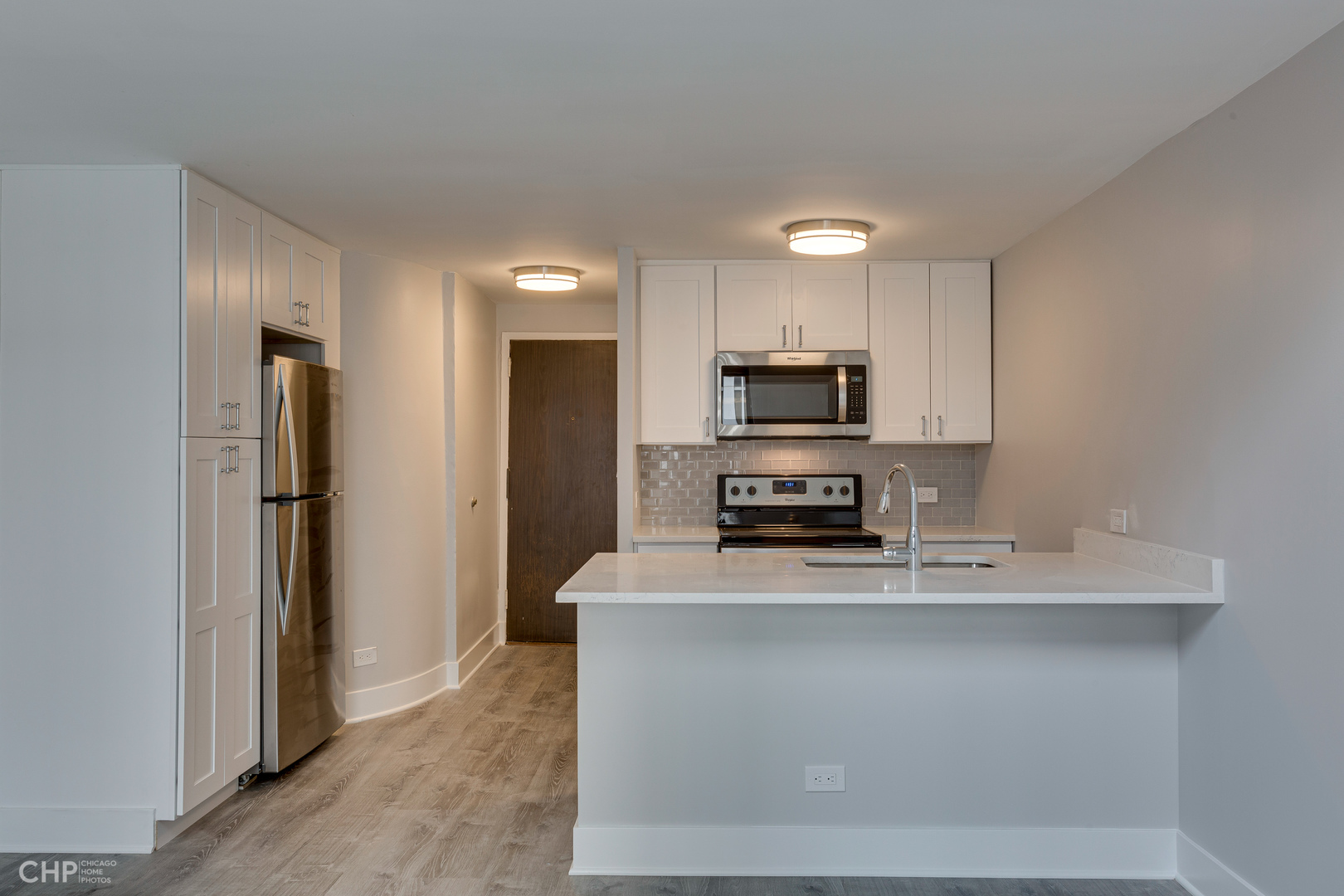 1221 N Dearborn Street 406N