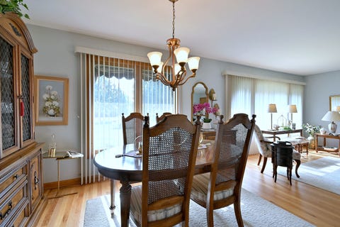 Tiny photo for 1031 S Belmont Avenue, Arlington Heights, IL 60005 (MLS # 12737585)
