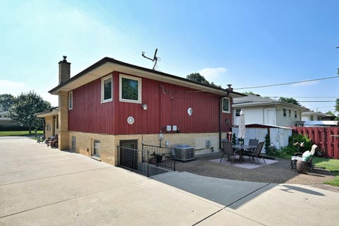 Tiny photo for 1031 S Belmont Avenue, Arlington Heights, IL 60005 (MLS # 12737585)