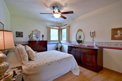 Tiny photo for 1031 S Belmont Avenue, Arlington Heights, IL 60005 (MLS # 12737585)