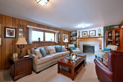 Tiny photo for 1031 S Belmont Avenue, Arlington Heights, IL 60005 (MLS # 12737585)