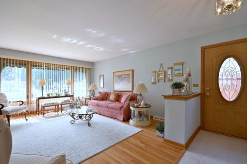 Tiny photo for 1031 S Belmont Avenue, Arlington Heights, IL 60005 (MLS # 12737585)