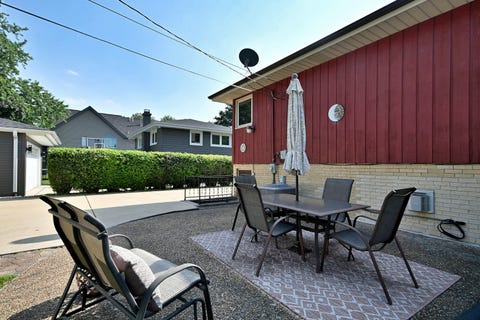 Tiny photo for 1031 S Belmont Avenue, Arlington Heights, IL 60005 (MLS # 12737585)