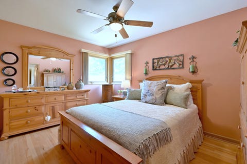 Tiny photo for 1031 S Belmont Avenue, Arlington Heights, IL 60005 (MLS # 12737585)